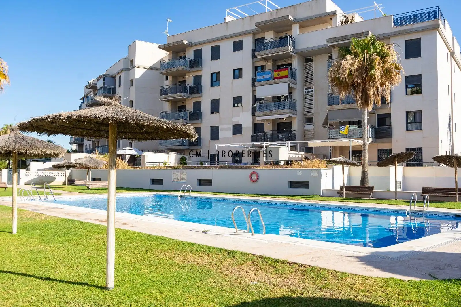 Schwimmbecken von Dachboden zur Miete in Canet d'En Berenguer mit Klimaanlage, Heizung und Terrasse