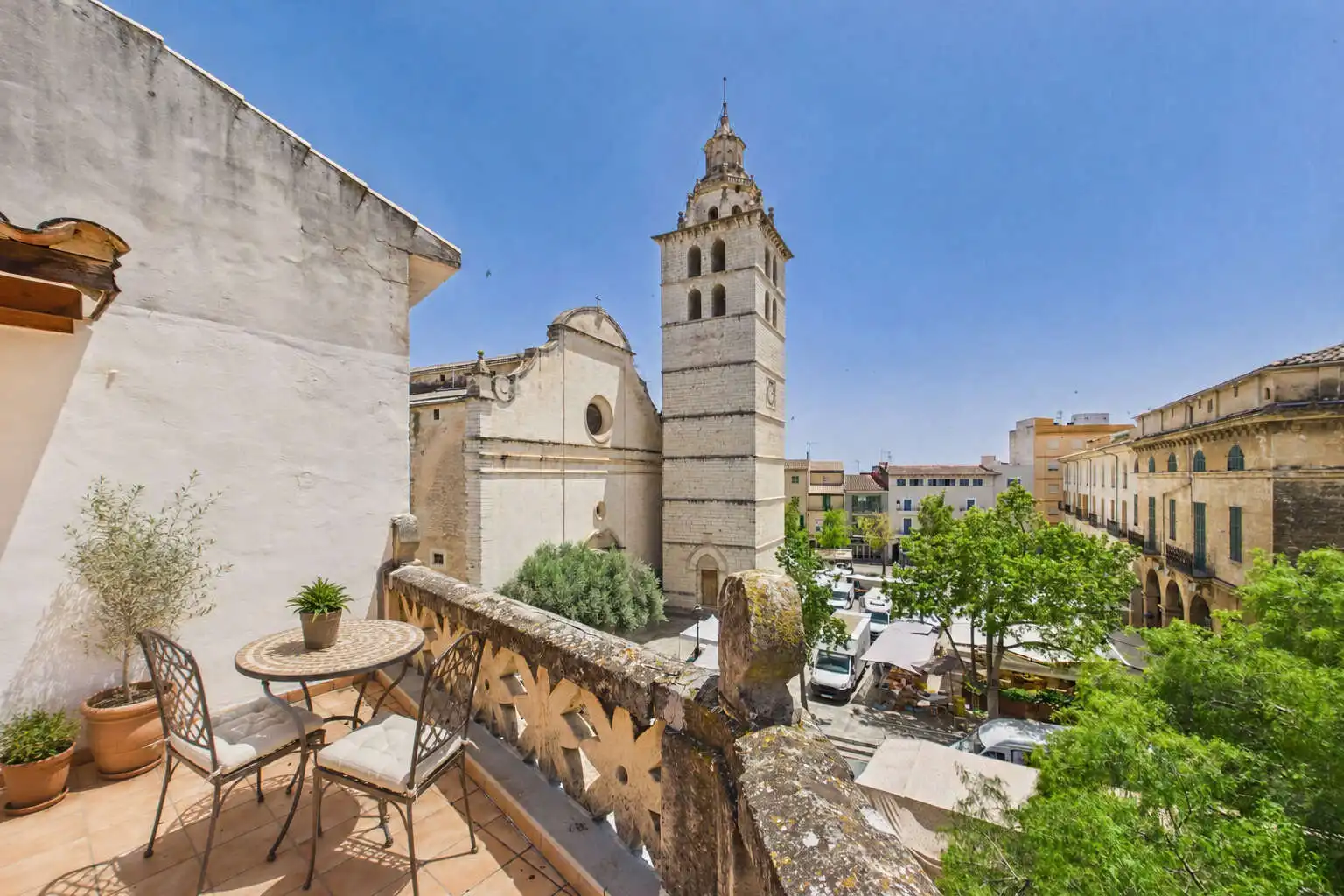 Vista exterior de Àtic en venda en Inca amb Aire condicionat, Parquet i Terrassa