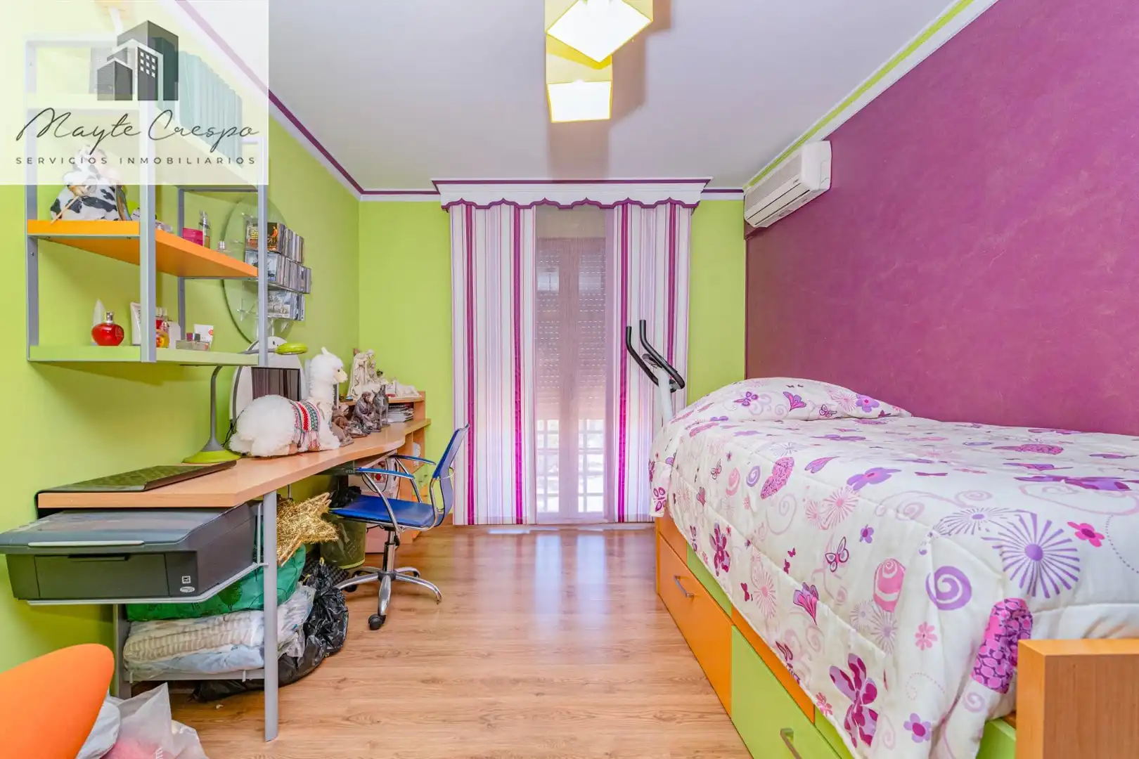 Bedroom of Detached homes for sale in Granada  with Air Conditioner, Terrace and Furnished