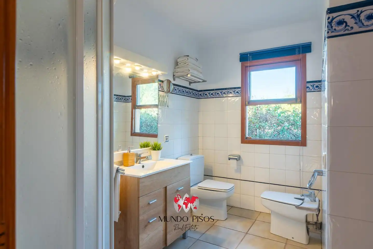 Baño de Finca rústica en venta en Montuïri con Jardín privado, Terraza y Piscina