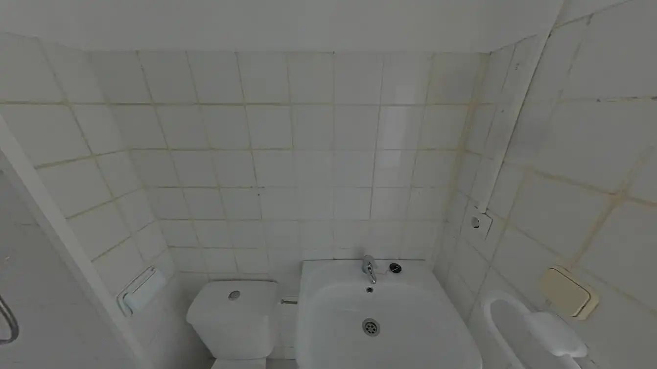 Bathroom of Flat for sale in Sevilla