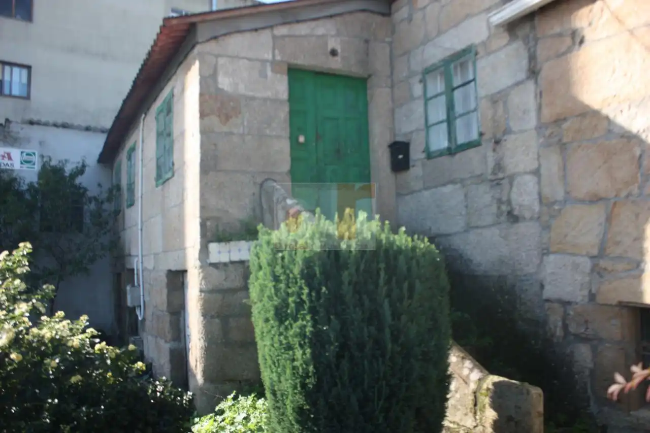 Außenansicht von Country house zum Verkauf in Moaña