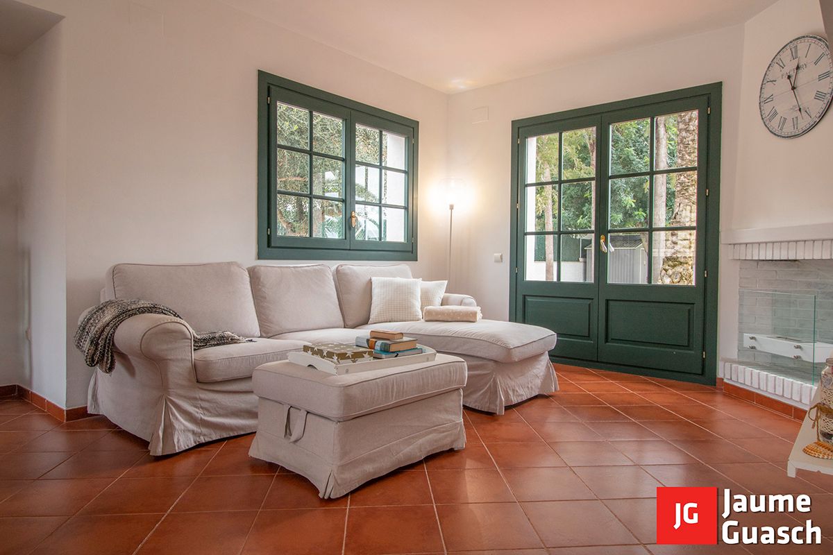 Sala d'estar de Casa o xalet en venda en Torredembarra amb Calefacció, Jardí privat i Terrassa