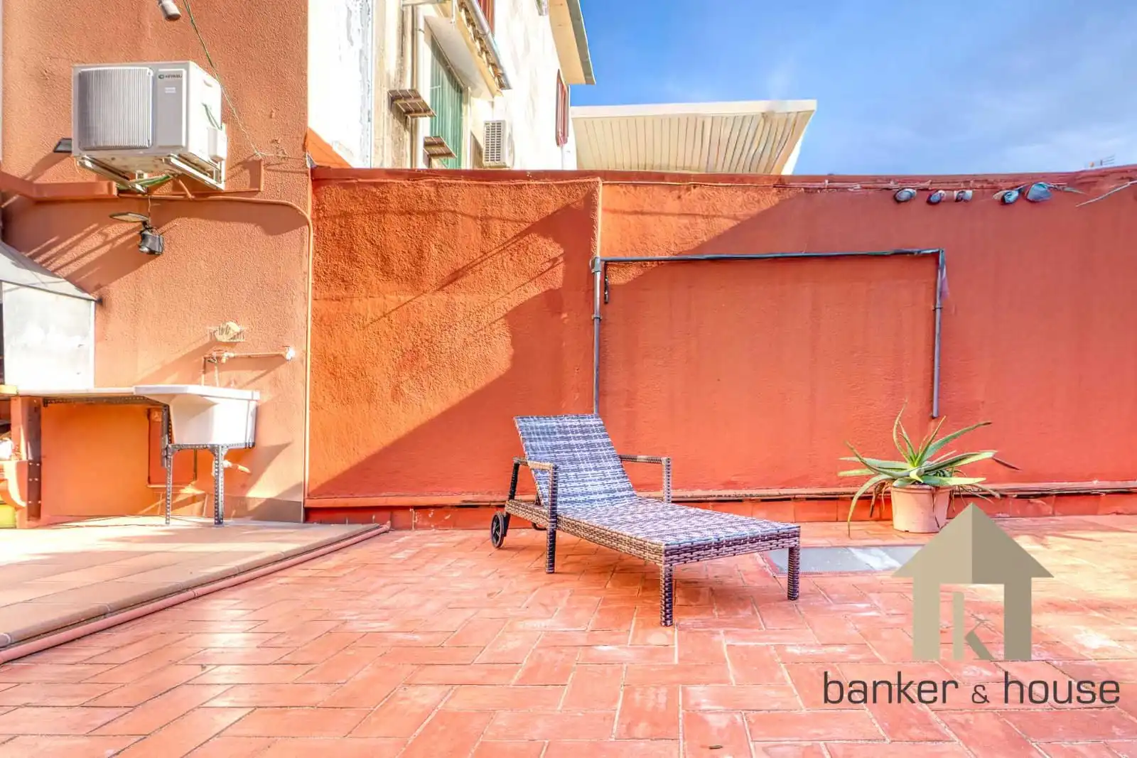 Terrassa de Casa adosada en venda en Cerdanyola del Vallès amb Aire condicionat, Calefacció i Terrassa