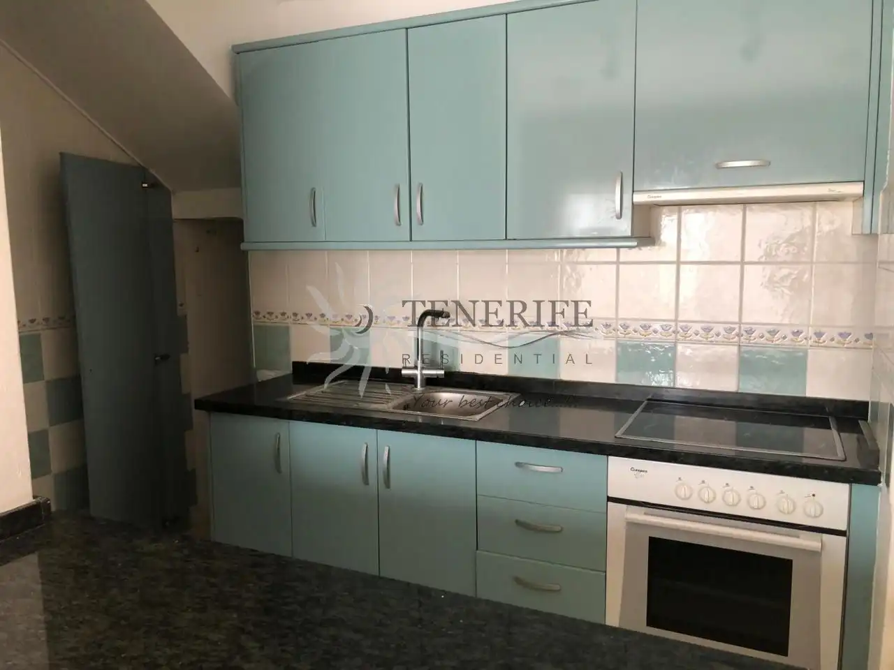 Kitchen of Flat for sale in Granadilla de Abona  with Terrace