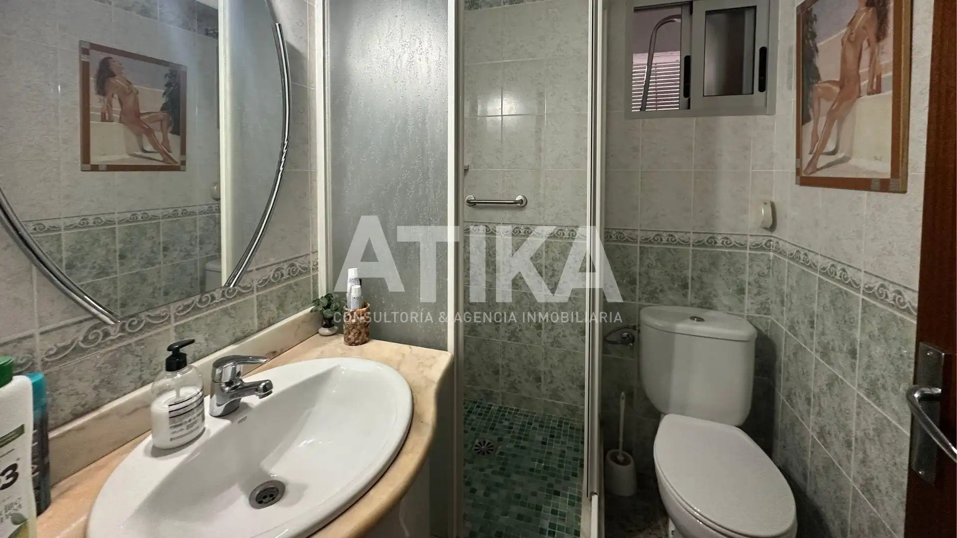 Badezimmer von Wohnung zum Verkauf in Ontinyent mit Klimaanlage, Heizung und Terrasse
