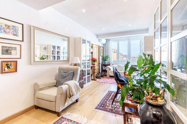 Piso en Venta en Avenida de la Ciudad de Barcelona en Pacífico