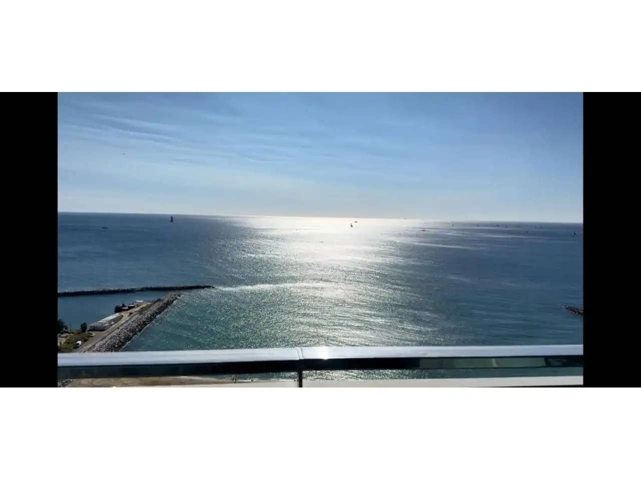 Vista exterior de Apartament en venda en Barcelona amb Aire condicionat, Traster i Balcó
