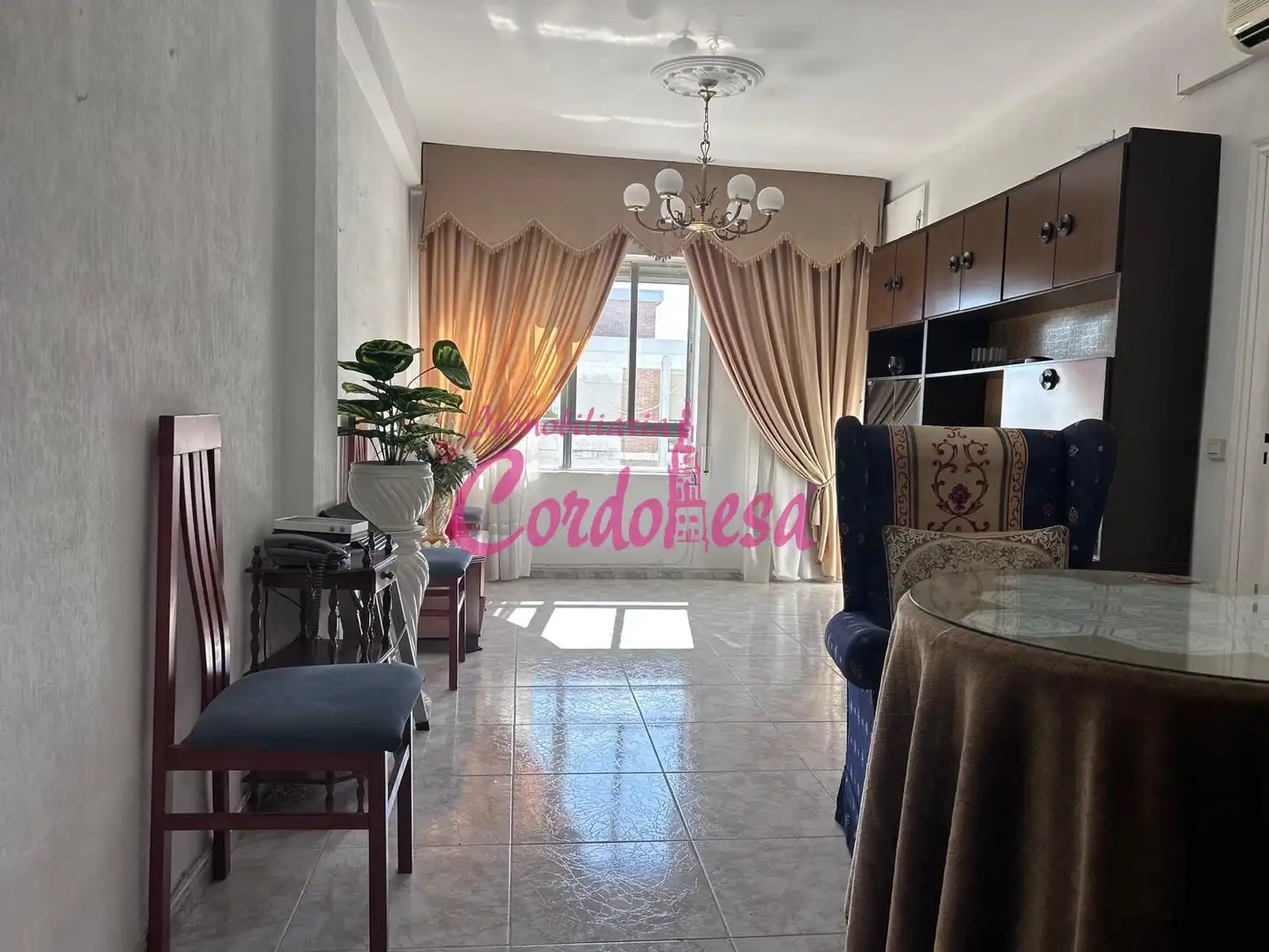 Sala d'estar de Àtic en venda en Córdoba