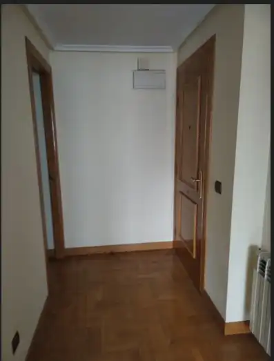 Pis en venda en Gijón  amb Calefacció, Parquet i Traster