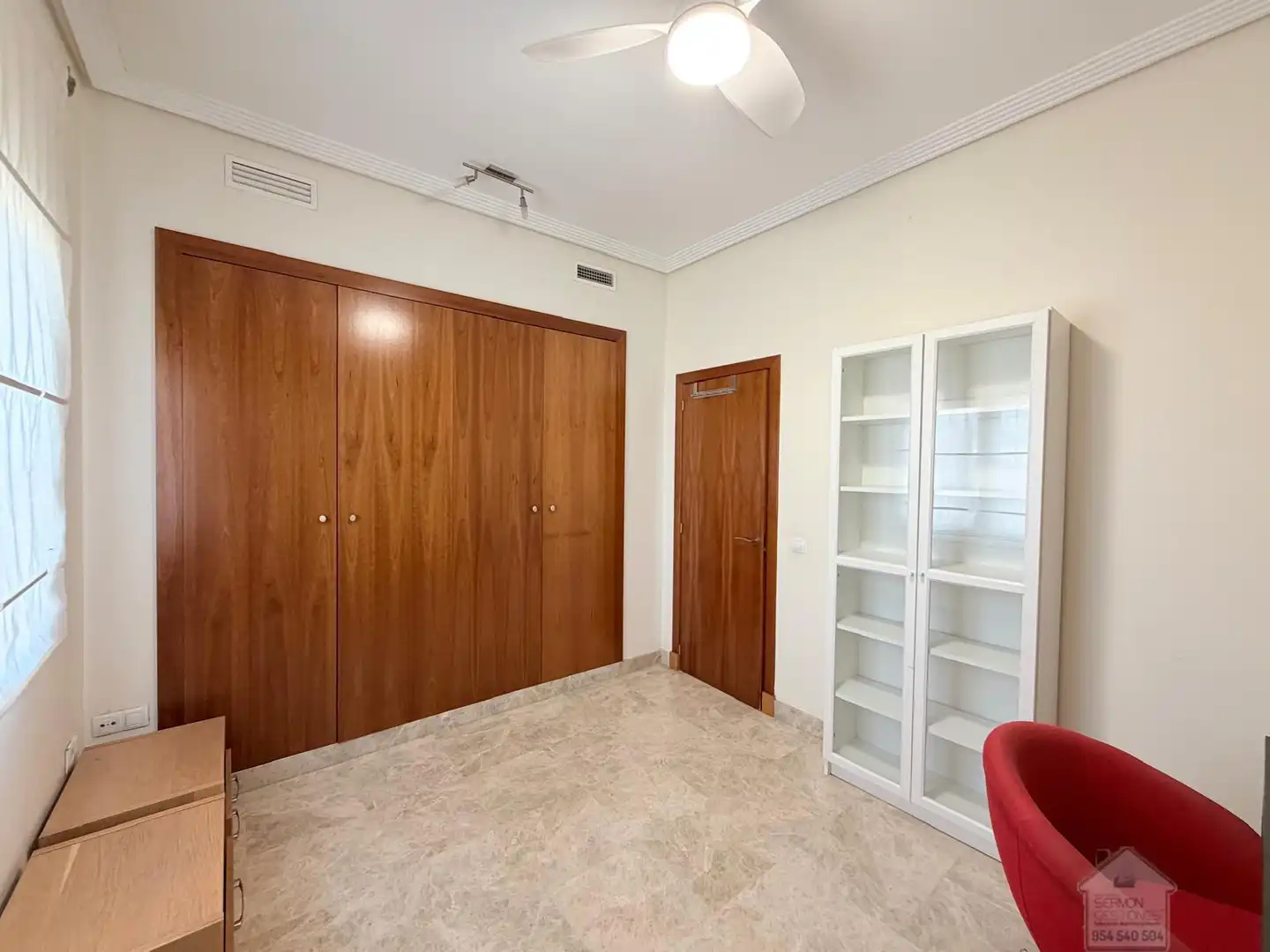 Habitación de Casa o chalet en venta en Montequinto con Aire acondicionado, Terraza y Trastero