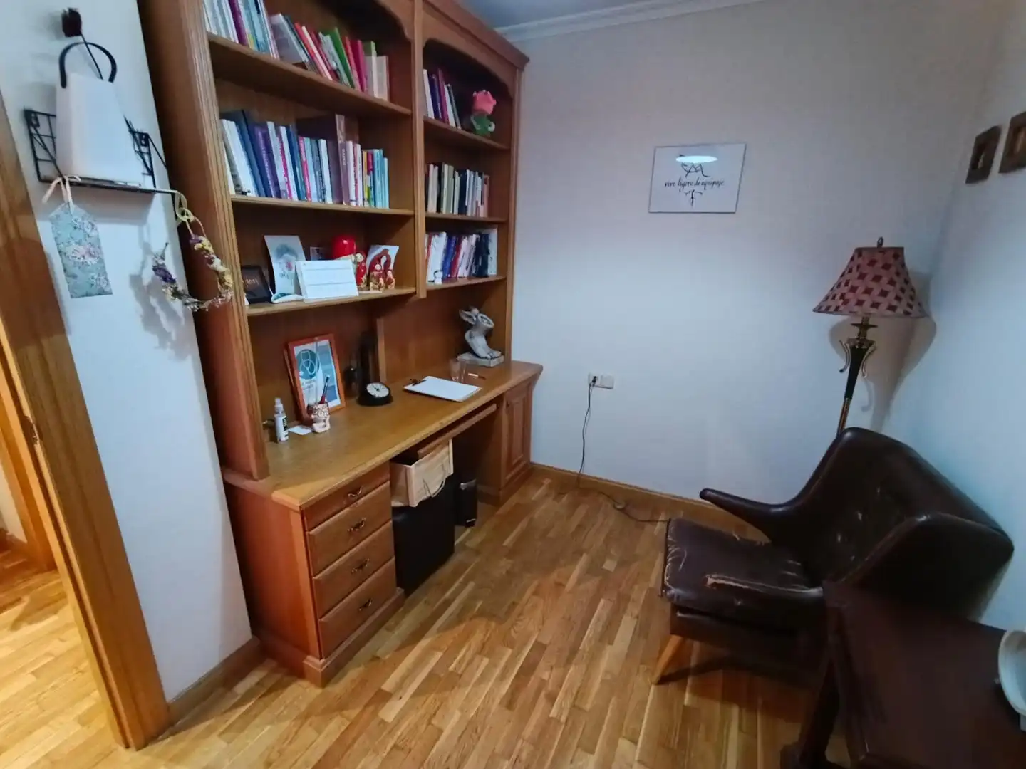Living room of Flat for rent in Albacete  with Air Conditioner, Heating and Parquet flooring