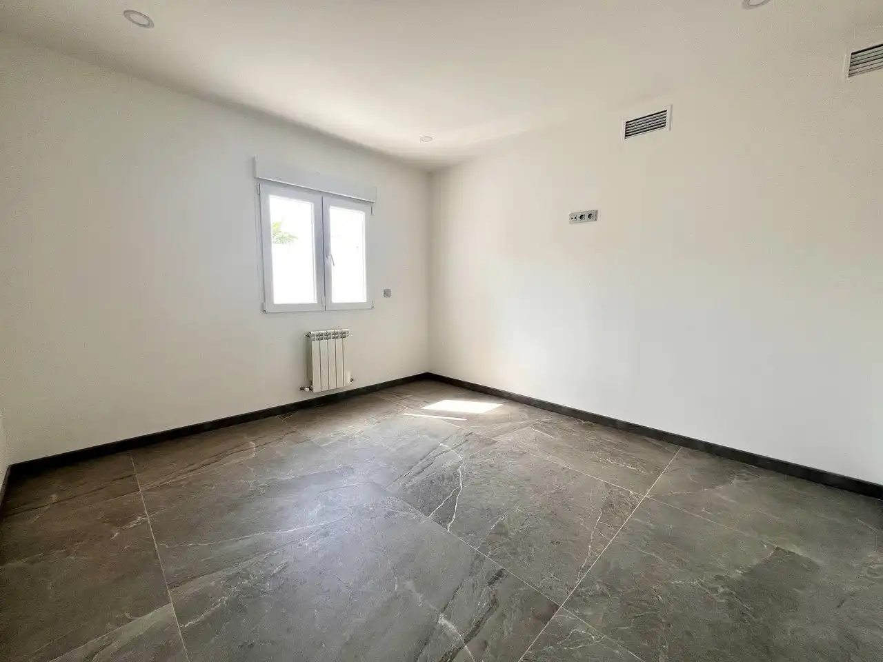 Haus zum Verkauf in N/A, imagen 14