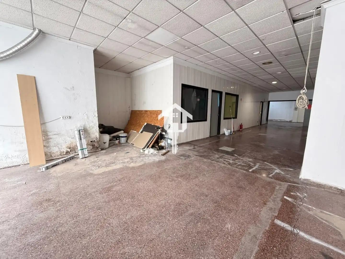 Local comercial en venta en Calle FCO CARRATALA CERNUDA, imagen 5