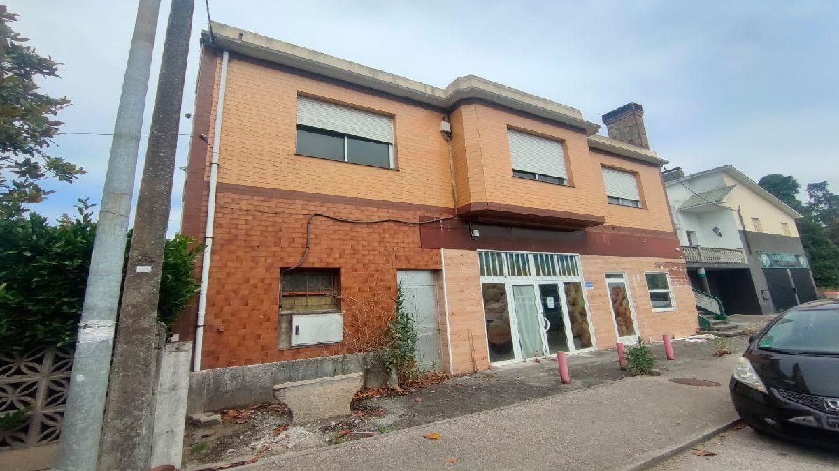 Casa o xalet en venda a A BREA, 29, Bergondo