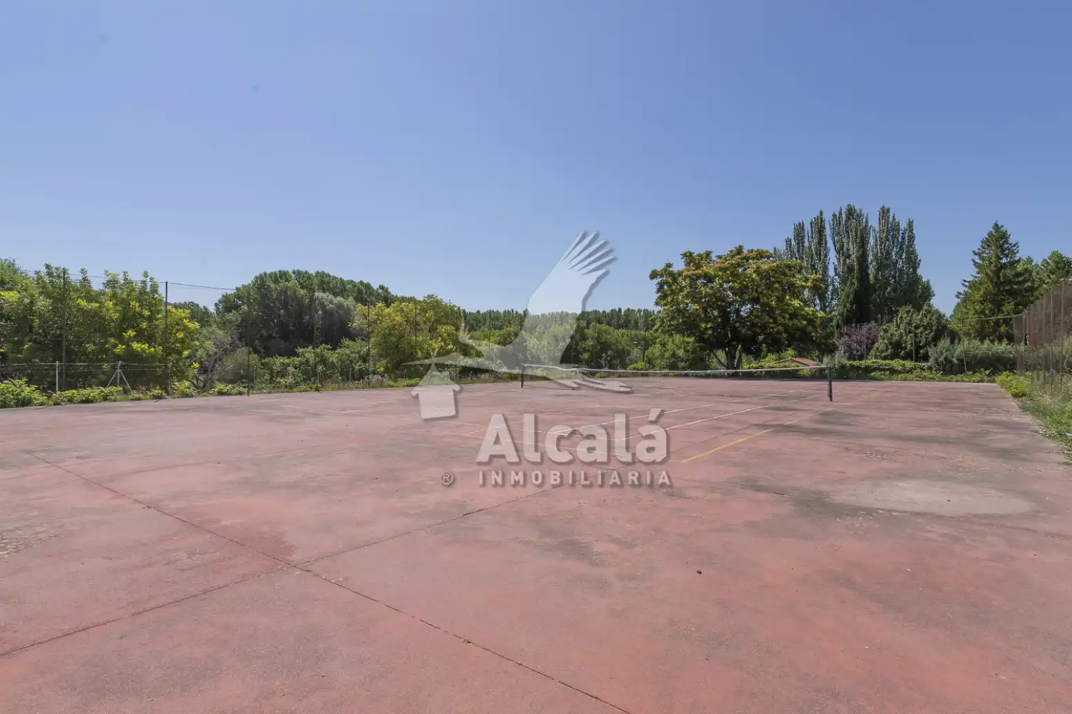 Casa o chalet en venta en Cifuentes con Calefacción, Jardín privado y Trastero
