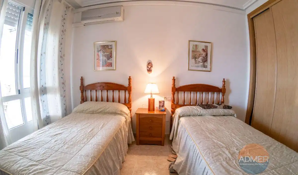 Habitación de Piso en venta en La Manga del Mar Menor con Aire acondicionado, Terraza y Trastero