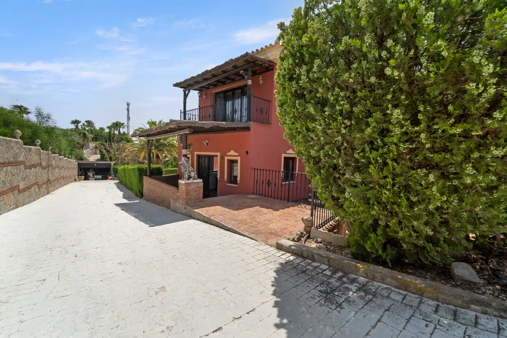Exterior view of Houses for sale in Benalmádena  with Air Conditioner, Heating and Private garden