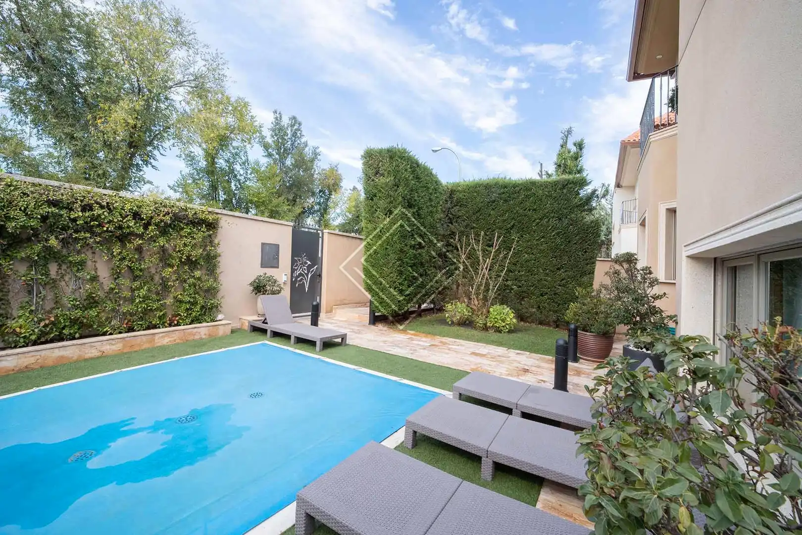 Casa bifamiliare con piscina in vendita a Moncloa - Aravaca, imagen 3