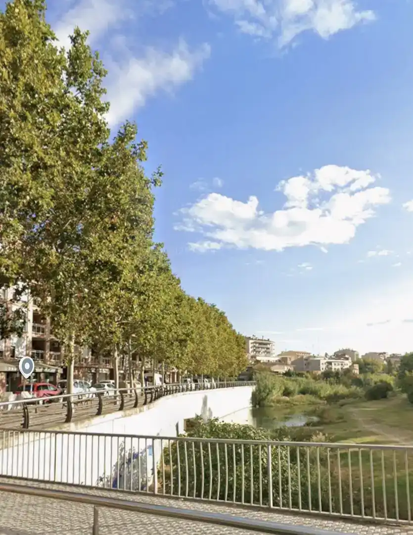 Vista exterior de Piso en venta en Tàrrega con Aire acondicionado, Amueblado y Balcón