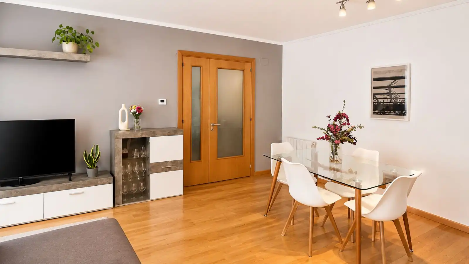 Dining room of Flat for sale in Mataró  with Air Conditioner, Heating and Parquet flooring
