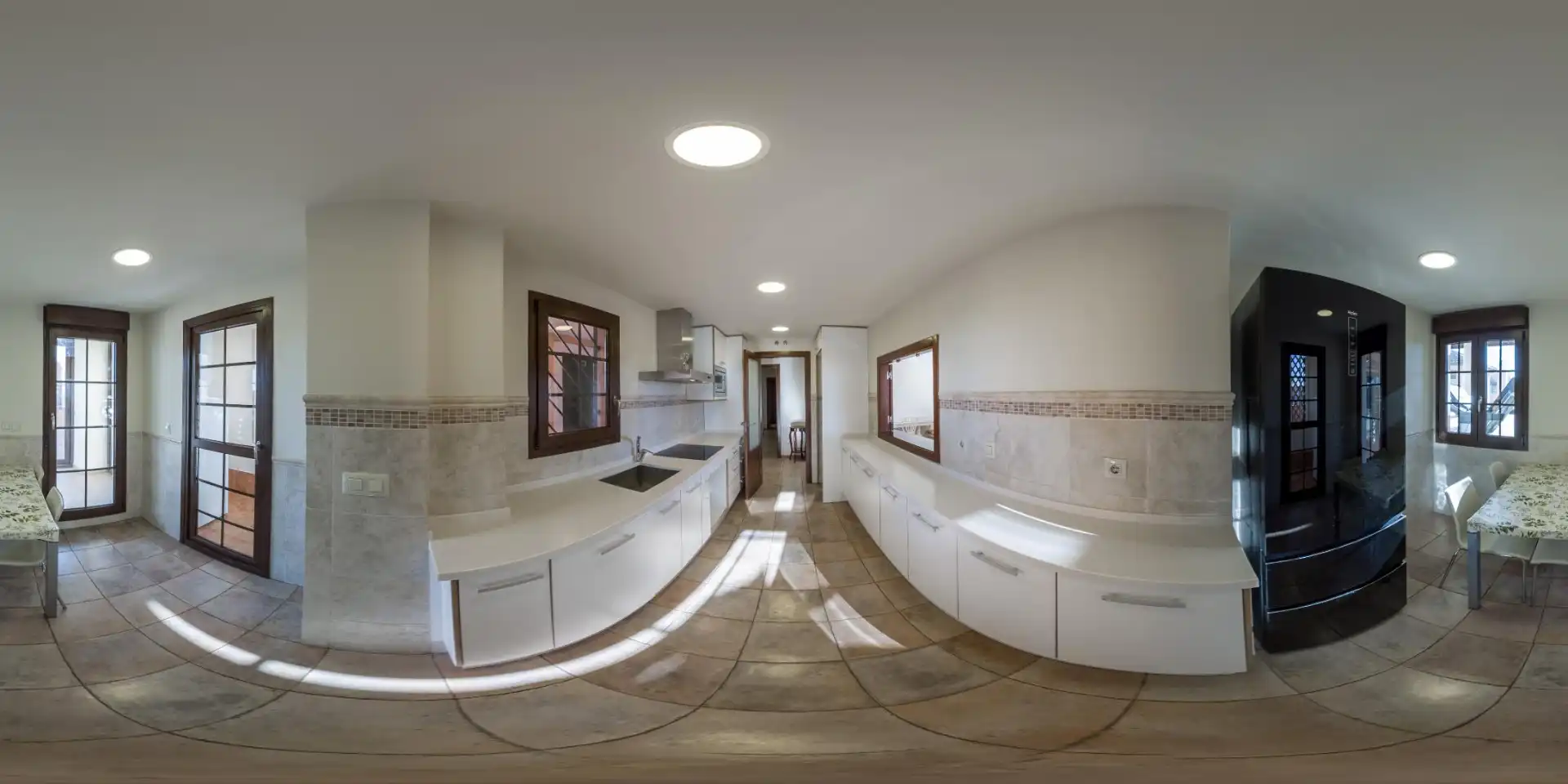 Küche von Dachboden zum Verkauf in Ayamonte mit Terrasse, Abstellraum und Möbliert