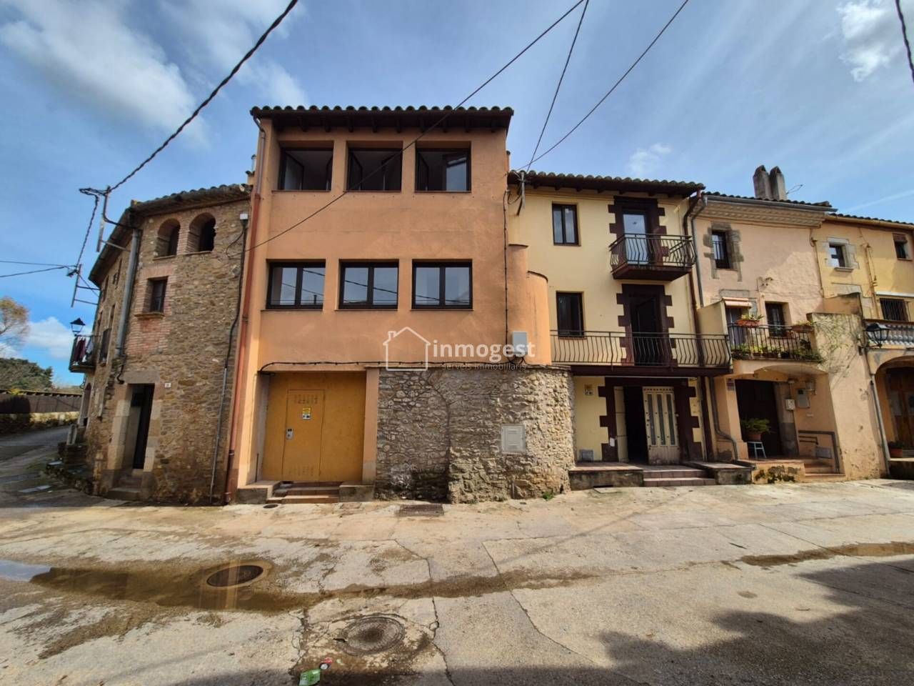 Vista exterior de Piso en venta en Flaçà con Calefacción, Jardín privado y Trastero