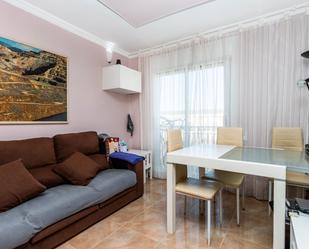 Living room of Flat for sale in Sabadell  with Heating, Oven and Internet