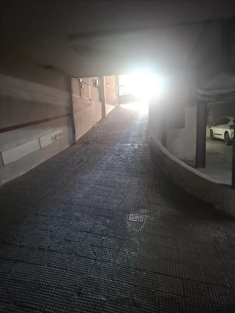 Wohnung zum Verkauf in Valencia mit Klimaanlage, Heizung und Abstellraum