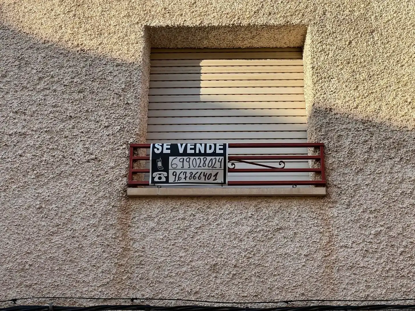 Piso en venta en Elche de la Sierra con Trastero