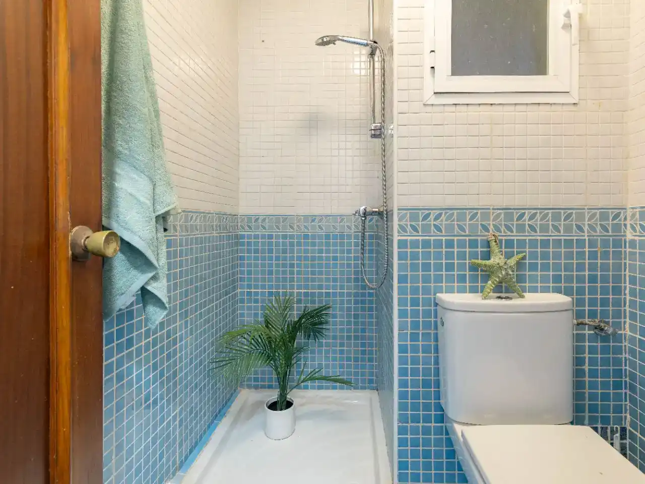 Badezimmer von Wohnung zum Verkauf in  Valencia Capital mit Balkon