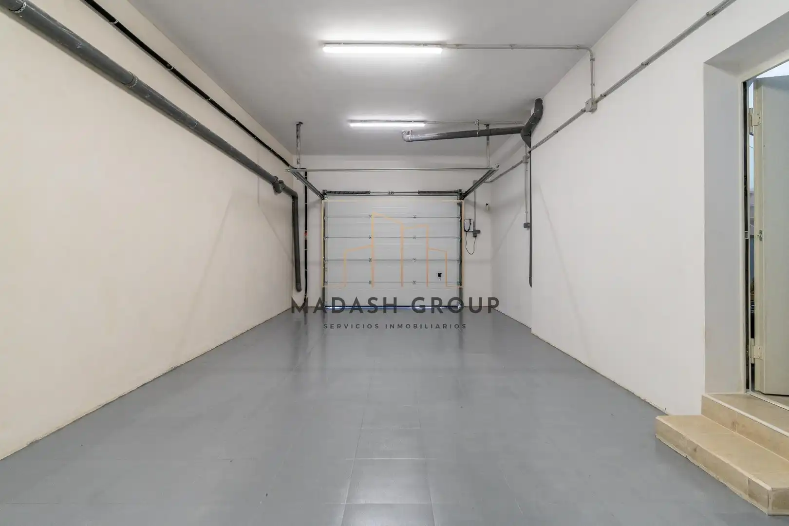 Villa mit Pool zum Verkauf in Avenida de la Marca Hispànica, imagen 44