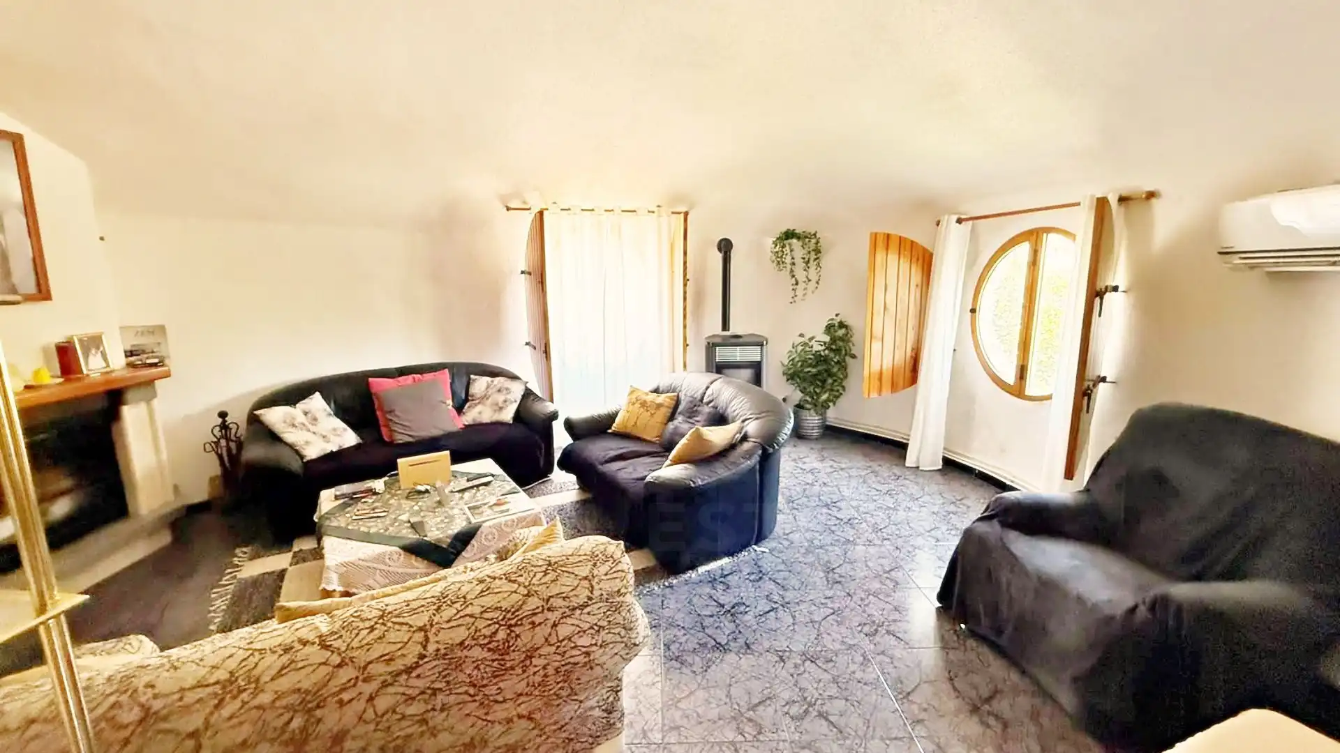 Casa pareada con piscina en venta en Calle Maestra Doña Mercedes, imagen 3