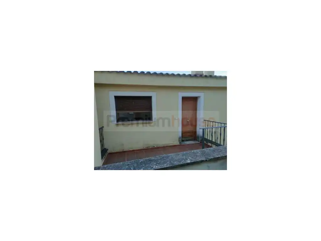 Vista exterior de Edificio en venta en Capafonts