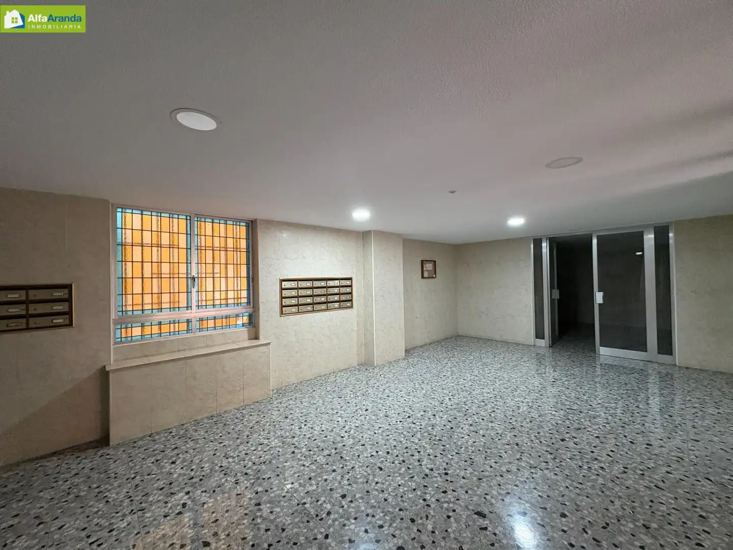 Wohnung zum Verkauf in Aranda de Duero mit Heizung, Terrasse und Möbliert