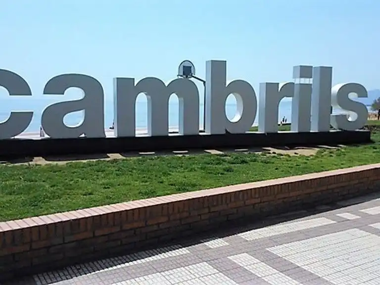 Vista exterior de Residencial en venda en Cambrils