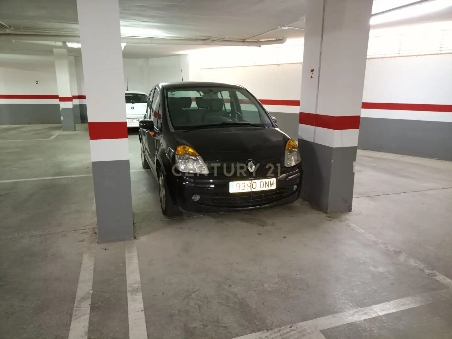 Aparcament de Garatge en venda en Riba-roja de Túria