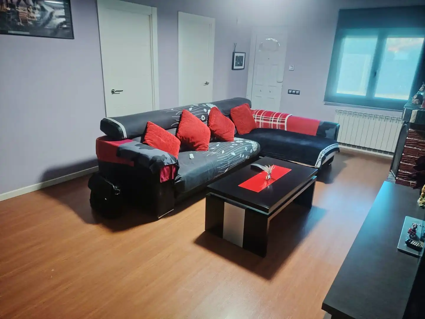 Sala d'estar de Casa o xalet en venda en Nuez de Ebro amb Calefacció, Terrassa i Traster