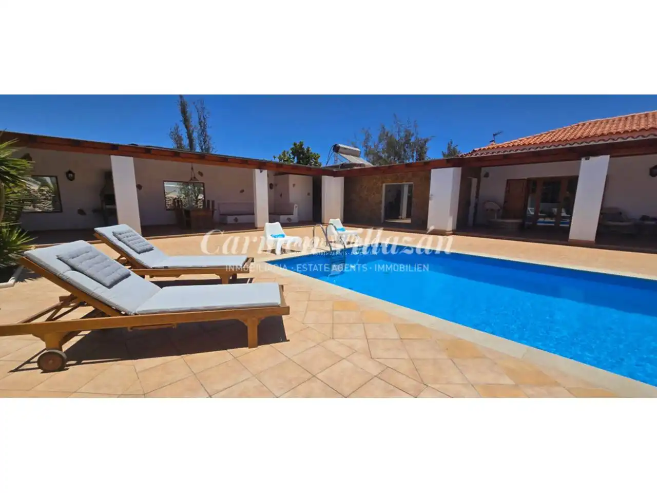 Swimming pool of Houses for sale in Antigua  with Heating, Private garden and Terrace