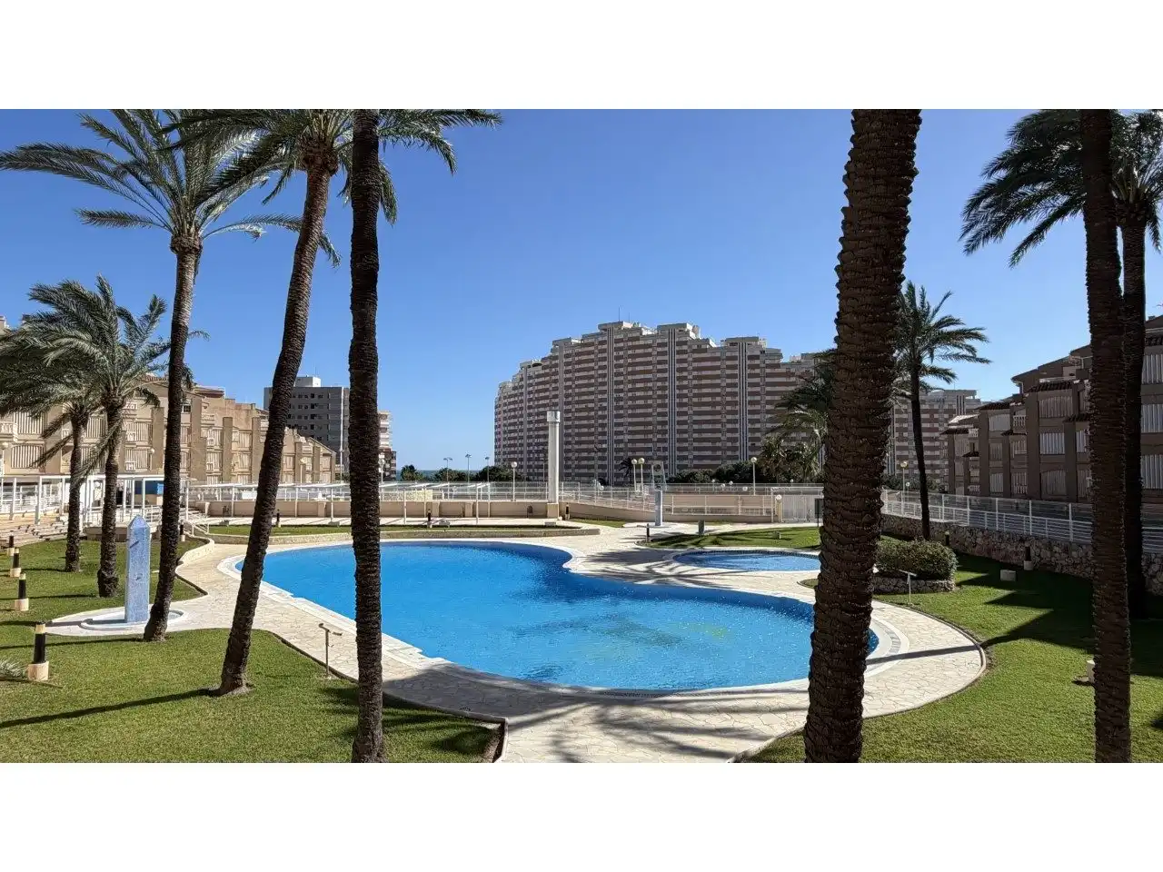 Swimming pool of Flat for sale in Cullera  with Air Conditioner, Private garden and Terrace