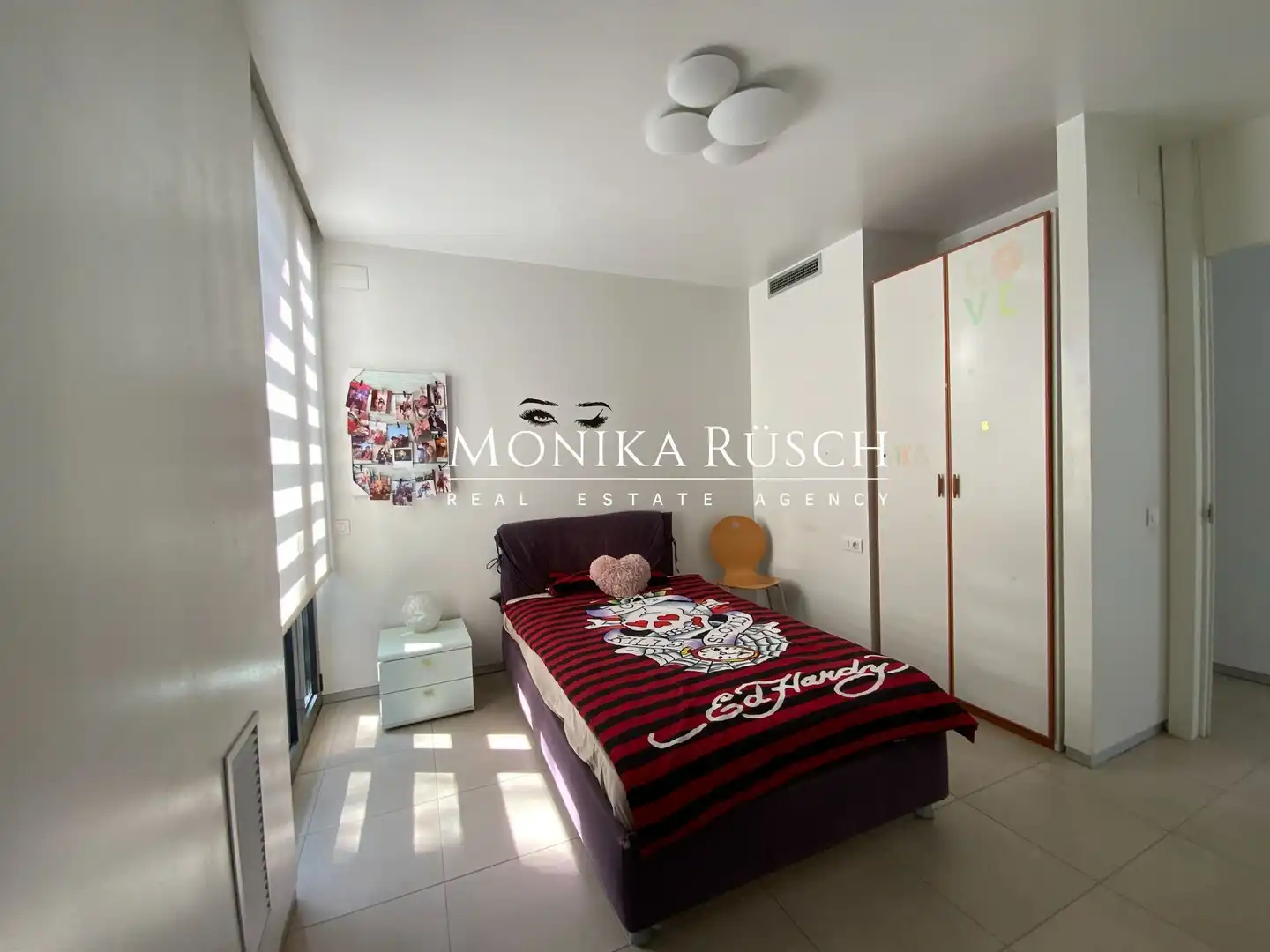 Dormitori de Casa o xalet en venda en Sant Cugat del Vallès amb Aire condicionat, Calefacció i Jardí privat