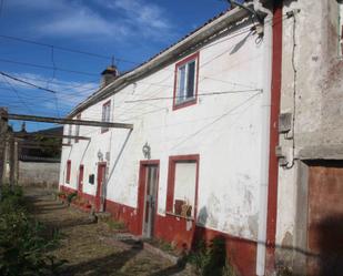 Vista exterior de Casa adosada en venda en Padrón