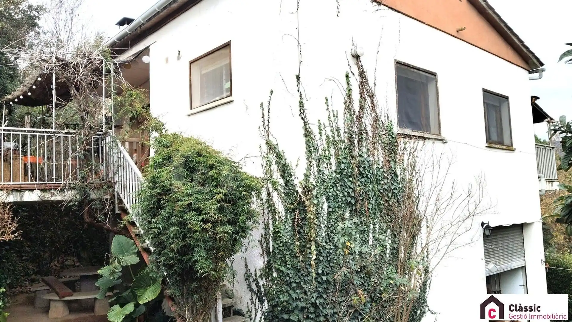 Vista exterior de Casa o xalet en venda en Riells i Viabrea amb Calefacció, Jardí privat i Traster