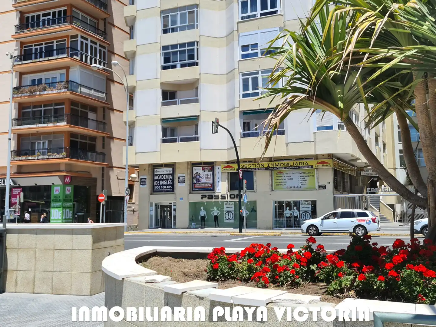 Vista exterior de Piso en venta en Cádiz con Terraza