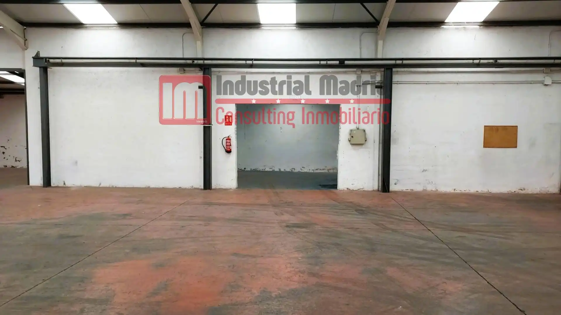 Nau industrial de lloguer a Zona Industrial