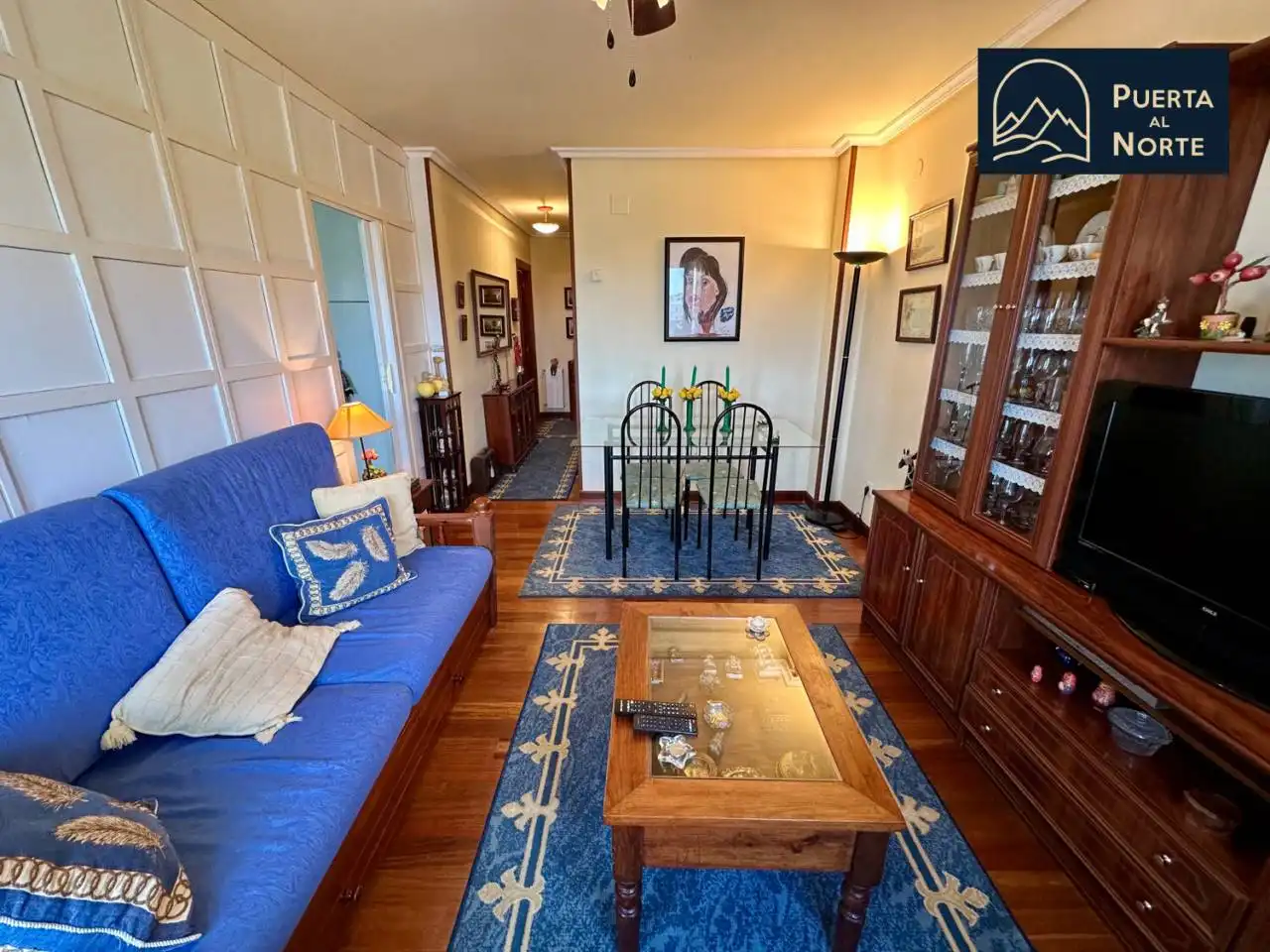Sala de estar de Piso en venta en Suances con Calefacción, Amueblado y Balcón