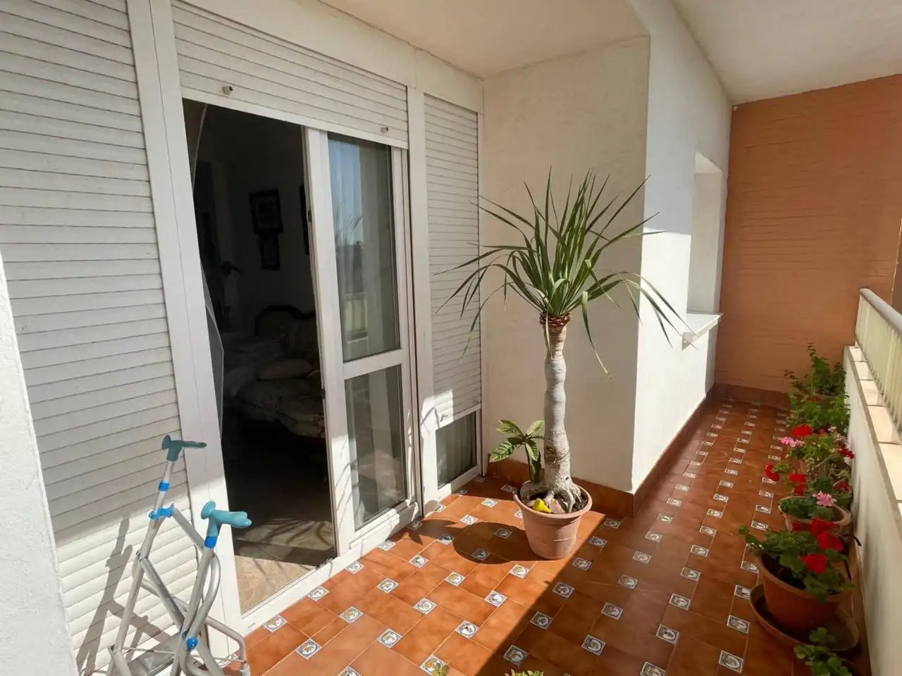 Flat with terrace for sale in La Caleta - La Viña, imagen 3