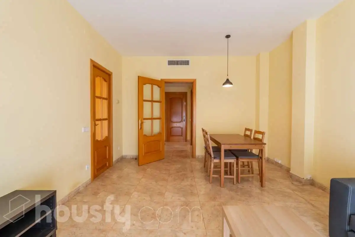 Wohnzimmer von Wohnung zum Verkauf in Vilanova i la Geltrú mit Klimaanlage, Heizung und Balkon