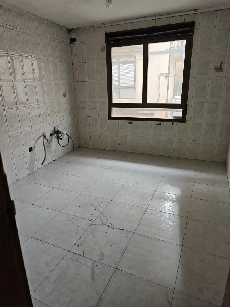 Casa adosada en venta en Calle Ezequiel Fernández, Arenzana de Abajo