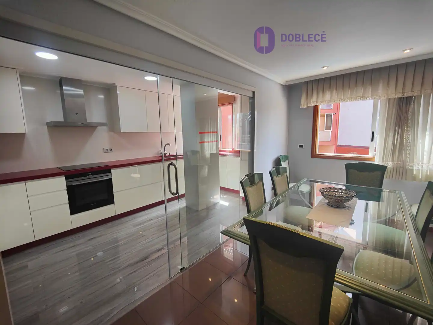 Cocina de Casa adosada en venta en Nigrán con Calefacción, Jardín privado y Parquet